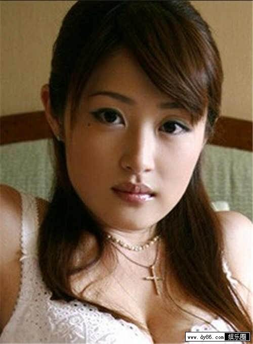 曽根里美